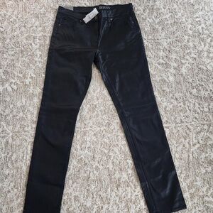 NWT NY&CO SKINNY DARK RINSE DENIM - SIZE 8